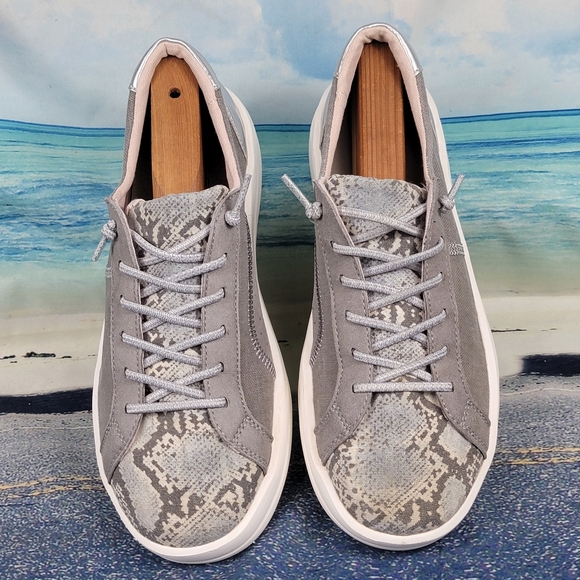 Hey Dude Karina Silver Python Womens 9 - Picture 3 of 10